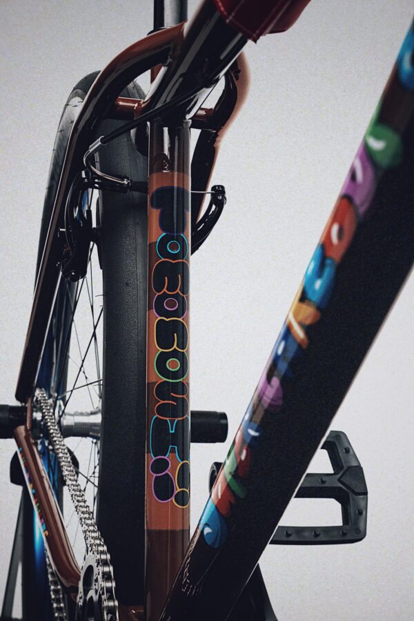 2023 GT Pro Performer Heritage Bike – 29″ – Super Cakeboy - Image 3